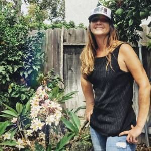 Meet your Posher, Charissa